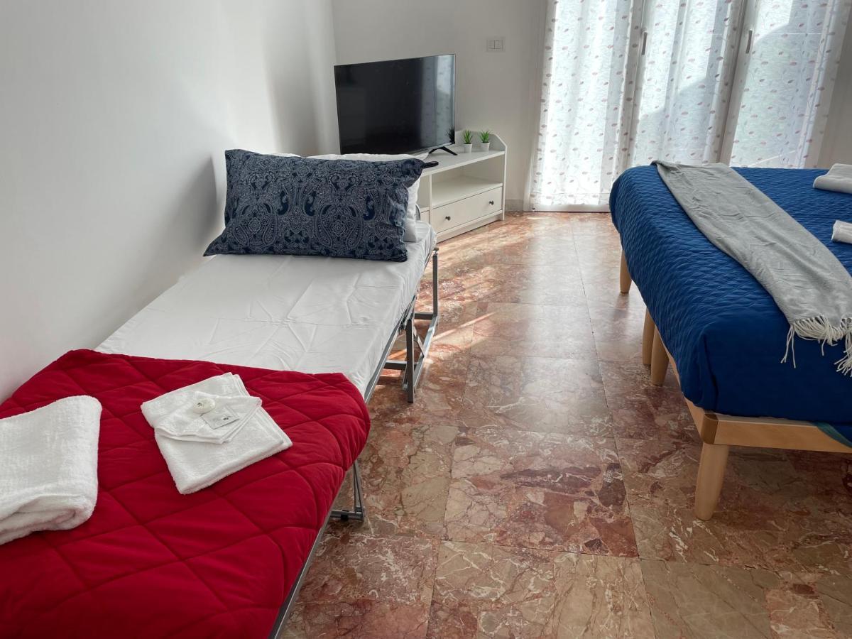 Romeo'S Apartment A Firenze Екстер'єр фото
